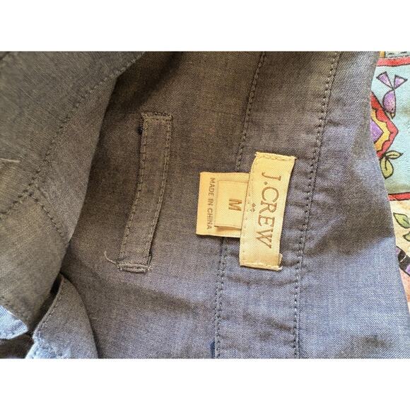 J.CREW Top Womens Medium Blue Chambray Cotton Half Button Popover Shirt Faded - Picture 2 of 5